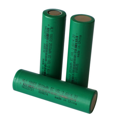 3.6v 2500mah Tế bào pin sạc Li Ion 18650 có thể sạc lại cho xe điện