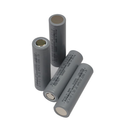 Dung lượng cao 0.5C 2600mah 18650 Pin 3.6V Vòng đời dài